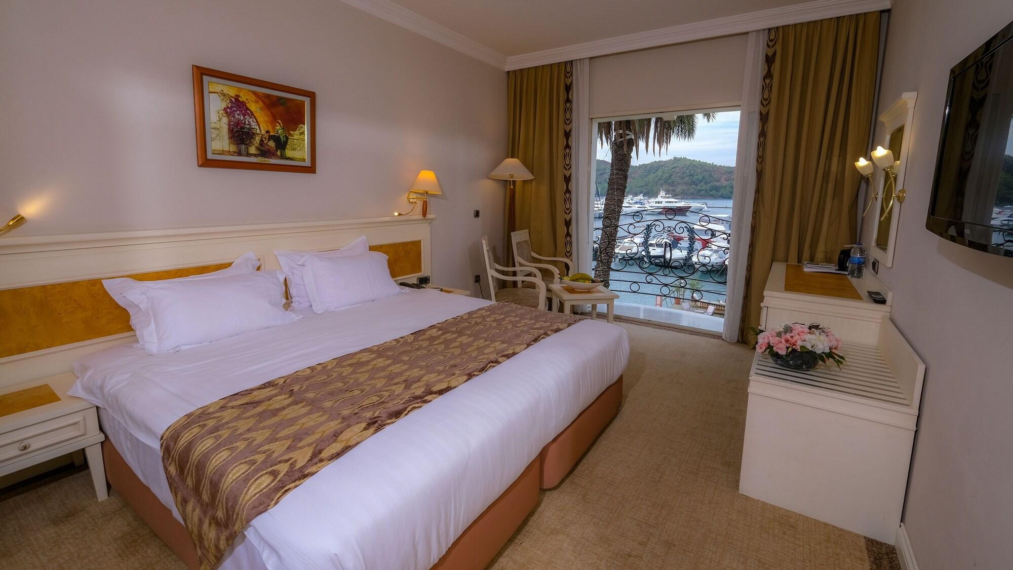 Otel Ece Saray Marina (adults Only)